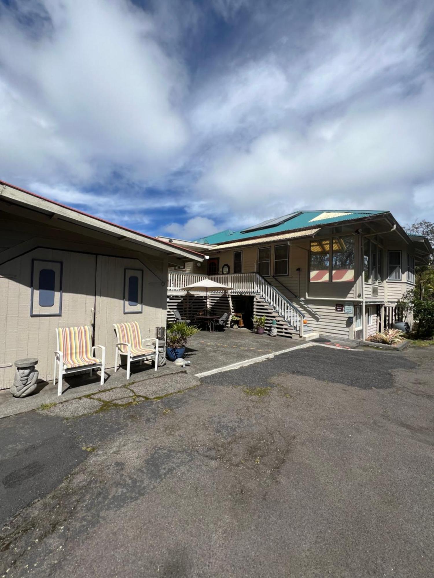 Bed & Breakfast Aloha Junction -minutes Away From Hawaii Volcanoes National Park Volcano