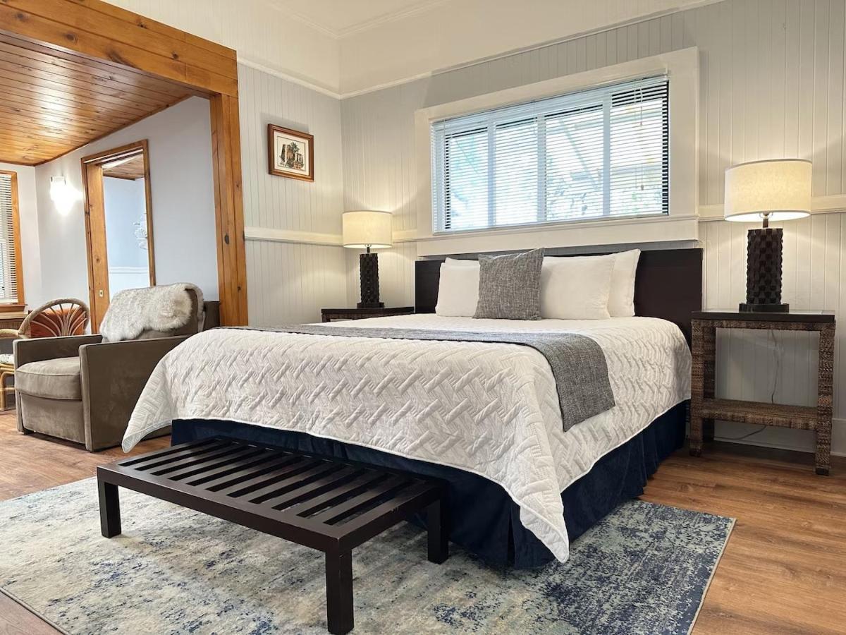 Bed & Breakfast Aloha Junction -minutes Away From Hawaii Volcanoes National Park Volcano