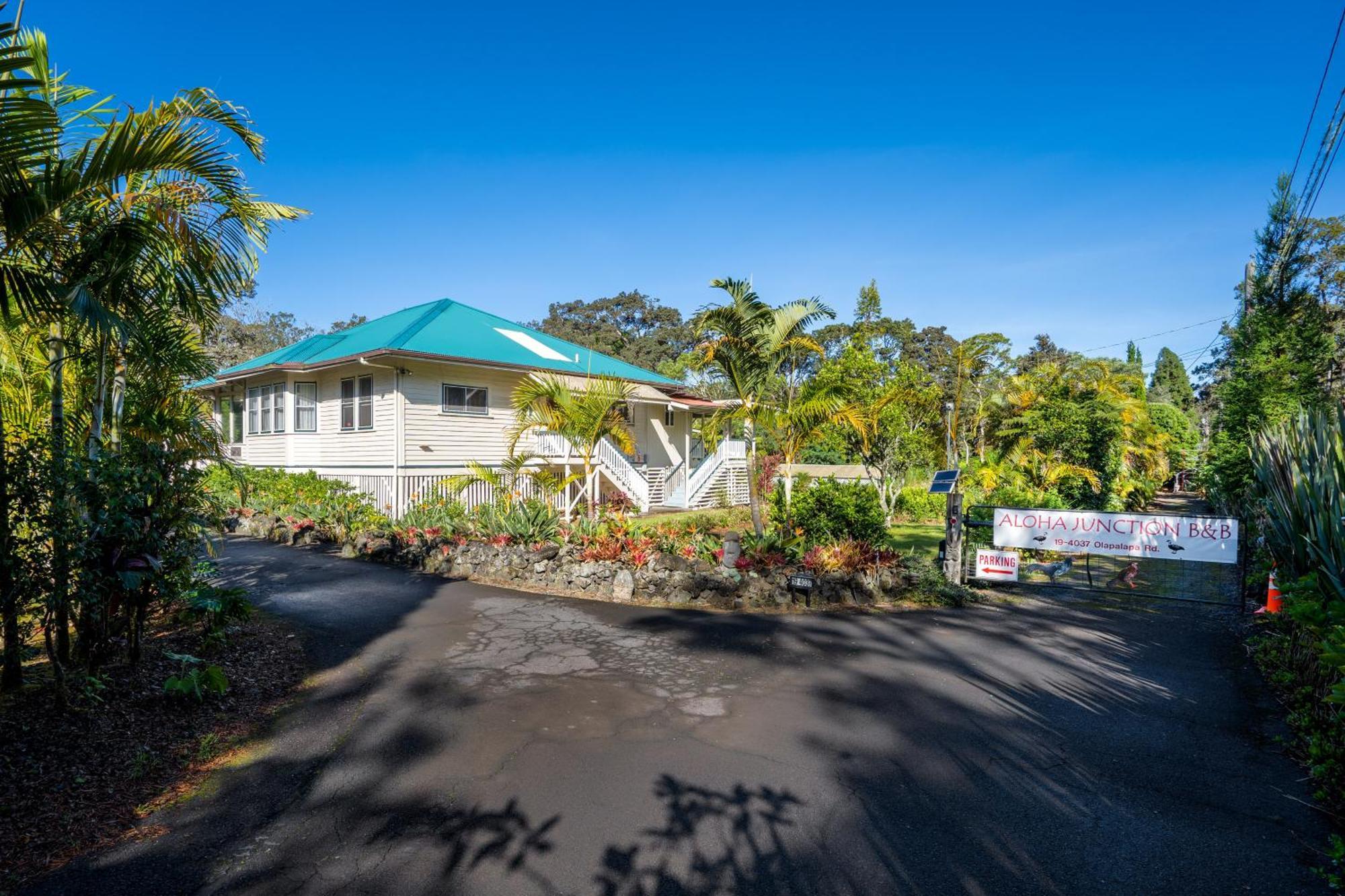 Aloha Junction -minutes Away From Hawaii Volcanoes National Park Volcano